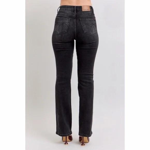 NEW! JUDY BLUE BLACK HIGH WAIST TUMMY CONTROL BLACK SHORTER BOOTCUT INSEAM JEANS - Picture 6 of 6